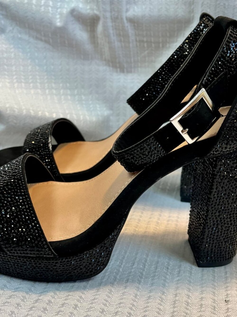Torrid Rhinestone Embellished Platform Tapered Heel Sandal size 9.5 WW - Picture 4 of 6
